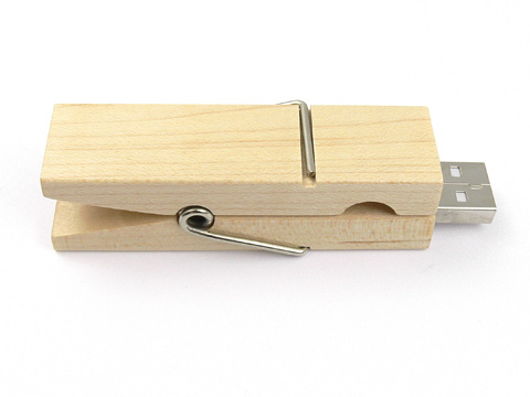 รับผลิต ขายส่ง Flash Drive รูปไม้หนีบผ้า ผลิตแฟลชไดร์ฟไม้ สลักโลโก้ ราคาโรงงาน รับผลิต ขายส่ง Flash Drive รูปไม้หนีบผ้า ผลิตแฟลชไดร์ฟไม้ สลักโลโก้ ราคาโรงงาน