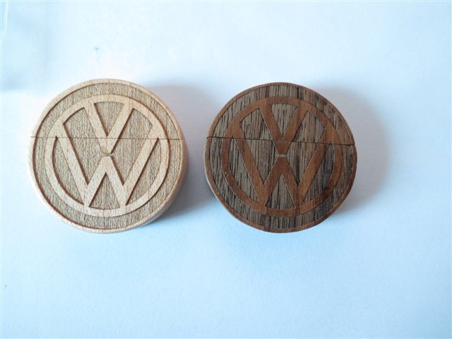 รับผลิต Round Shape Wooden Flash Drive สั่งทำ แฟลชไดร์ฟไม้ ทรงกลม รับผลิต Round Shape Wooden Flash Drive สั่งทำ แฟลชไดร์ฟไม้ ทรงกลม