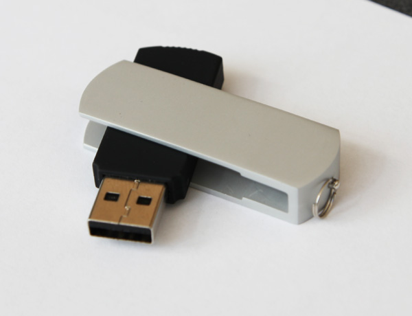 Ե Ū Ẻҧ 觷 Slim Flash Drive ʡչ ҤҶ١