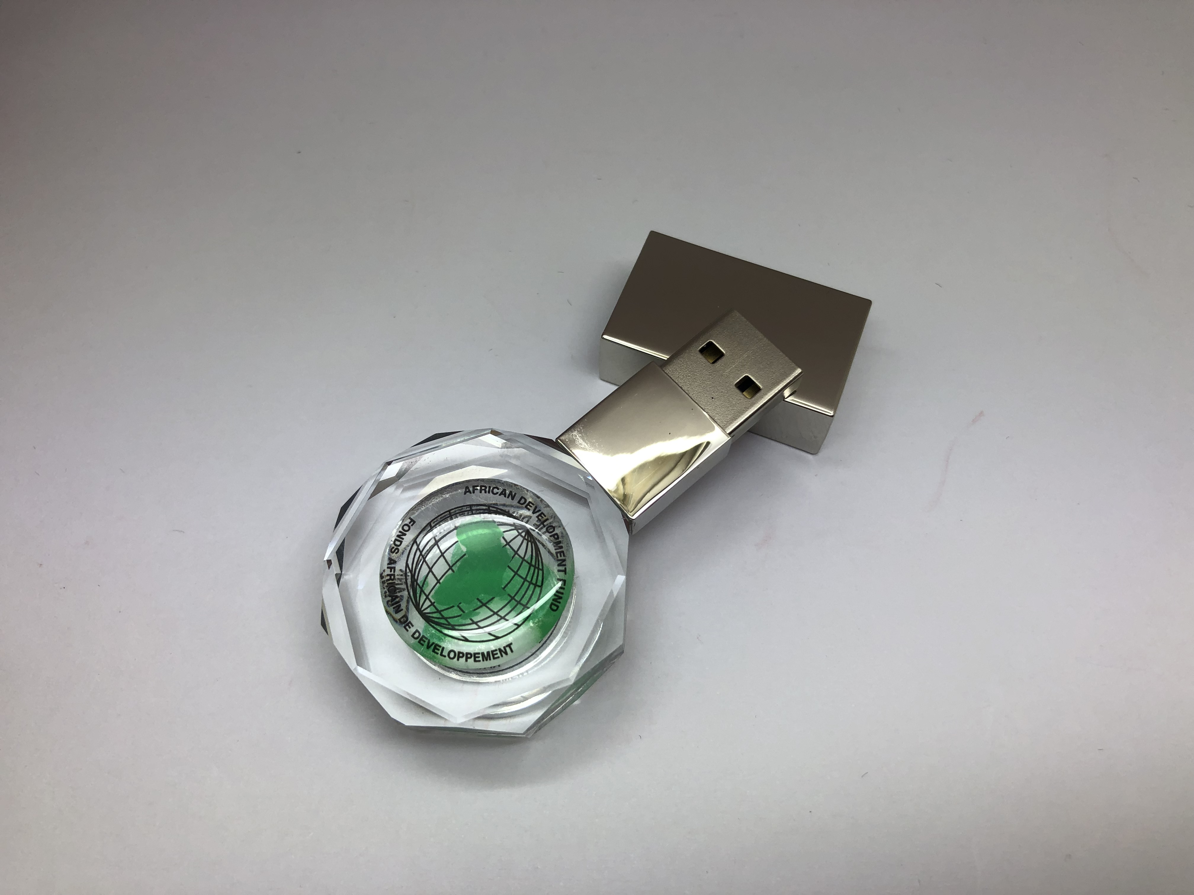 ŪẺʵ ѺԵ Flash Drive ʡչ  3