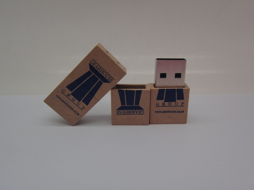 รับทำ แฟลชไดร์ฟไม้อัด สั่งทำ Thumb Drive พร้อมสกรีน แฮนดี้ไดร์ฟสกรีนโลโก้ รับทำ แฟลชไดร์ฟไม้อัด สั่งทำ Thumb Drive พร้อมสกรีน แฮนดี้ไดร์ฟสกรีนโลโก้
