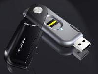 สั่งผลิต Fingerprint Flash Drive รับผลิต ทรัมไดร์ราคา พร้อมกับระบบสแกนลายนิ้วมือ