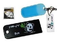 สั่งทำ PNY Panda Black USB Flash Drive ราคาโรงงาน รับทำโลโก้ สวยๆ